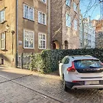 Jasny Apartament Z Parkingiem Glowne Miasto W Gdansku By Noclegi Renters